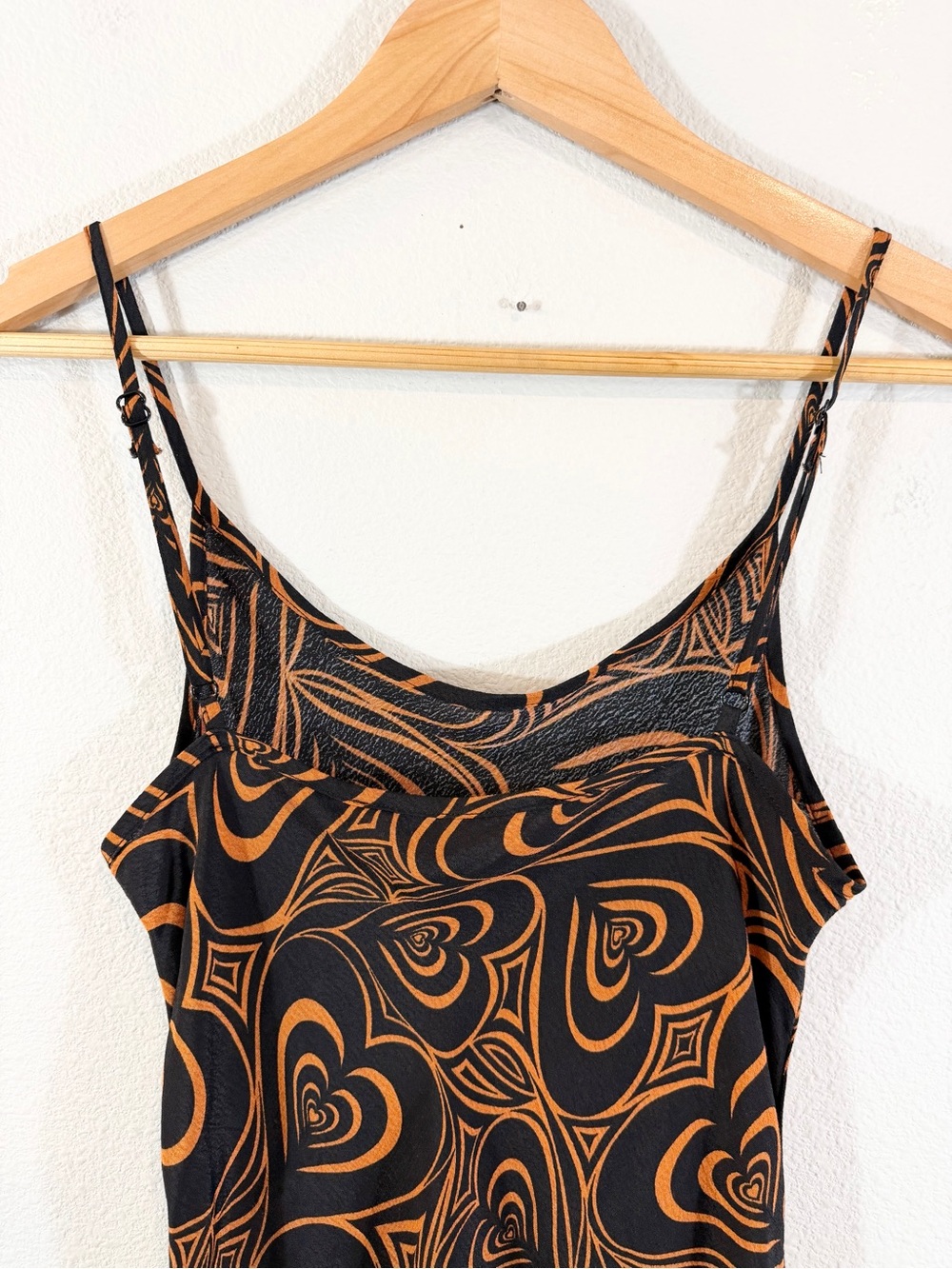 Lisa Says Gah Wild Hearts Midi Slip Dress Size XS Black Orange Casual Evening - Picture 10 of 12